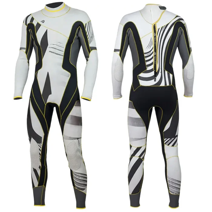 3mm Neoprene Men Wetsuit Swimming Surfing Scuba Diving Snorkeling Warm One Piece Long Sleeved Swimsuit Front